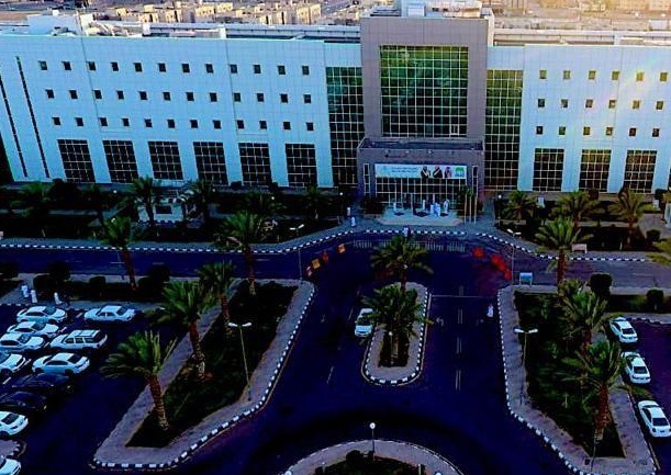 مستشفى الملك فهد التخصصي بتبوك
